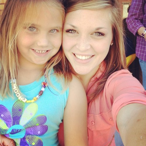 Emilea10's profile picture. Everyone wants happiness, noone wants pain; but you cant have a rainbow without a little rain!