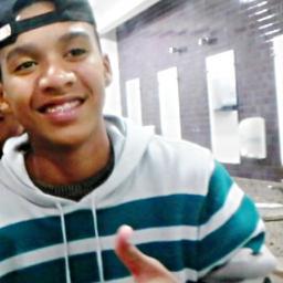 Meu nego, meu jegue, meu bb, meu dengo, meu prestigio, meu cheiro :3       '' te quero mesmo assim, pra mim ta perfeito. '' @pqptaati_ aq *-----*