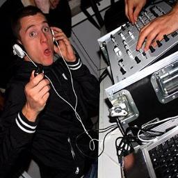 oliverperez87's profile picture. 