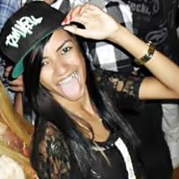 ;; sou MALOQEIRA ,, MALOQEIRA memo pura && verdadeira ,, sonhadora && guerrera (88*