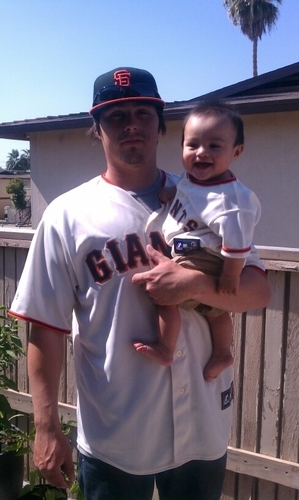 I'm 25 ,father to the coolest boy ever little Vincent! IN LOVE with an amazing gal, SF GIANTS finatic!