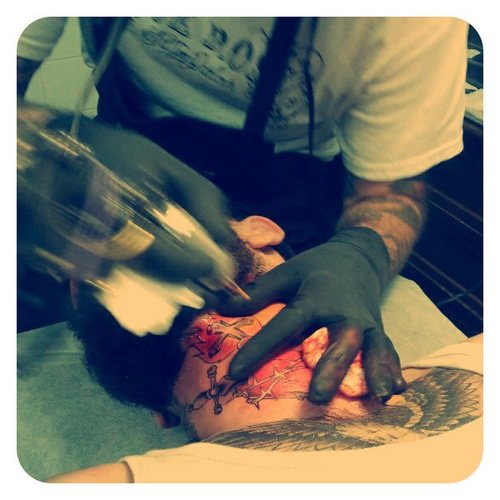 BLUE ROSE TATTOO & BARBER SHOP Avda del Llano,15 Bajo Izq. (Gijon-ASTURIAS)