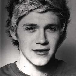 I love 1D , Niall, Louis, Harry, Liam and zayn! DANCE IS MY LIFE LOVE IT !!PROUD TO BE WELSH! :) music is what feelings sound like :) love my friends :D xxxxxxx