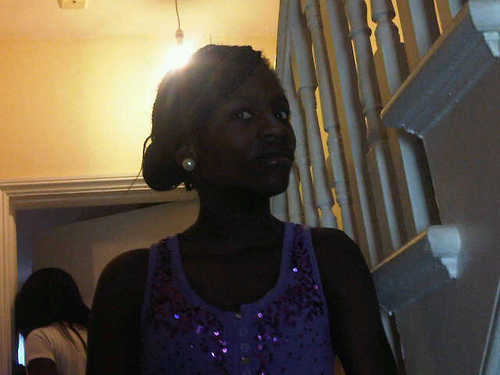 iTS OmOLaBaKE!! FOLLOW ME N I'LL FOLLOW BACK!
