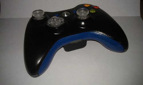 please contact us on Skype if you are interested in a custom controller or if you have any questions, or just send us a tweet. Skype: morris.staal1