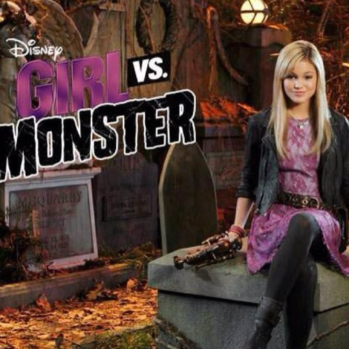 Heyyy OLIVIA HOLT you are my Queen i just love Olivia and I'm a big fan of kick and leolivia too soo if u love Livy follow me!!!@AChristianJones follow 05/09/12