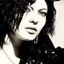 Mandi  - @IrisRowan - Twitter