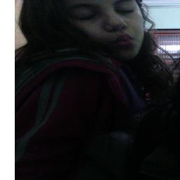 oi eu amo a minha irmã retardada , idiota , linda mais minha kkk da sua mana aqui @lindaahmorenaa