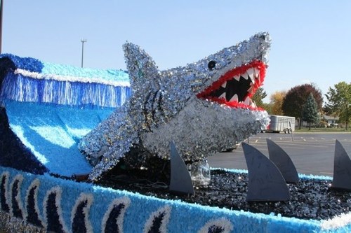 SharkAttacking's profile picture. Random comments because I can.