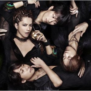 L`Arc～en～Cielの歌詞をひたすらつぶやきます。これからもぞくぞく更新しますのでよろしく♪一応自動リフォロー設定ついてます。フォロー、リプライ、リツイートはとてもうれしいです＾＾いつもありがとうございます＾＾