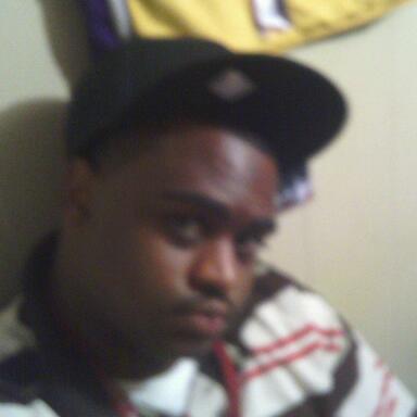 locothareaper's profile picture. 