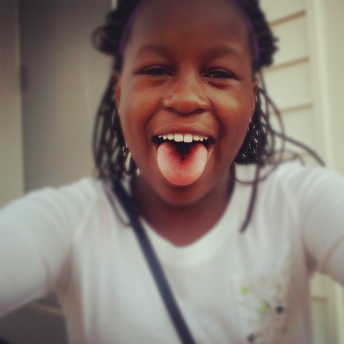 I am .. JADA (: Follow Me,  But I Think The Follow Button is Broke : / Tap It and See For Me ..