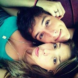 “Nunca vou deixar você.” - Disse a primeira pessoa que te virou as costas, esqueceu, largou, abandonou e tá pouco se lixando pra você. :D”