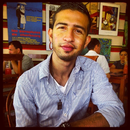 Estudiante de medicina, amigo y sobre todo hijo de Dios!