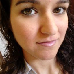 naydeizepe's profile picture. 'You only live once...' 🎶