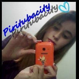 Eu penso em vc
quase o tempo todo.
Quase,porq quando
estou com vc,não
penso em mais nada.. s2
Que vontade 
de te dar um beijo...s2
