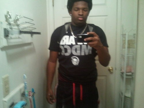 Team #TYG... Team #Lakers... Team #NIKES Team #99 problems but my swag aint 1