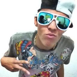 - Gaamada , doida , pirada , apaixonada & fã @PLAYSSONMC2 tte amo   Doona: @feliciomilene_