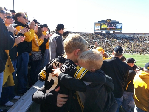 sjbook4's profile picture. 