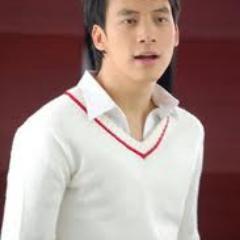ผมต้นน้ำ จากรอยอดีตแห่งรักครับ ไม่ใช่พี่บี้เดอะสตาร์นะครับ