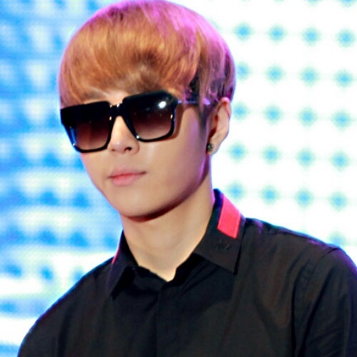 용준형 Cooing-Boy!