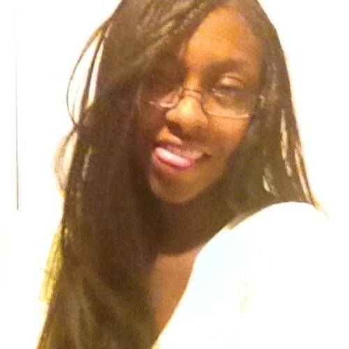 shaniqua92's profile picture. I am, unfortunately, all panic and no disco