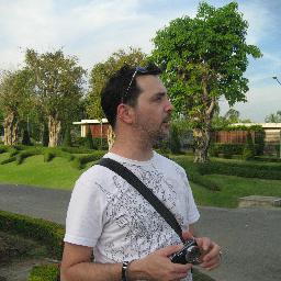 rsb68's profile picture. Graphic / Flash / Web designer and magic enthusiast