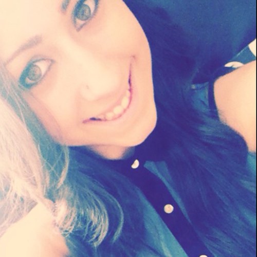 Ashleey,16, Australiaa ;) 
- follow me & ill follow you baccccccck. 3