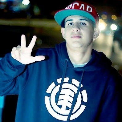 fã do @mcRODOLFILHO meu amore  lindo gostoso meu bbe que fas bbe