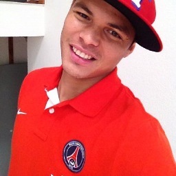 Thiago Silva (Rio de Janeiro, 22 de Setembro de 1984), é um futebolista brasileiro que atua zagueiro. Atualmente, joga pelo Paris Saint-Germain.