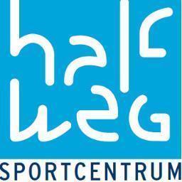 Bij Sportcentrum Halfweg kunnen de voeten flink van de vloer! Wij verwelkomen u graag op de Einsteinweg 6 te Spijkenisse!