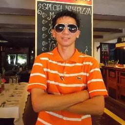 LopeRamosTorres's profile picture. A Multitasking & Flexible Smile..( * _ * )...