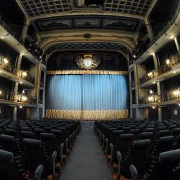 Il Centro Teatrale Bresciano è il principale Ente di produzione e programmazione teatrale a Brescia e provincia. Gestisce il Teatro Sociale e il Mina Mezzadri