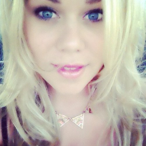 beebyburd's profile picture. Triangles