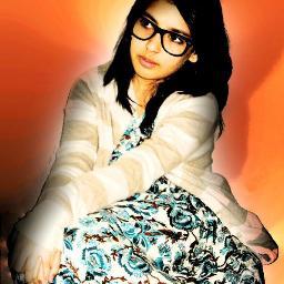 Into music,love one direction,14 years old and i follow back!