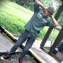 ap aj bleh yg pnting asik dn gk menyakiti.