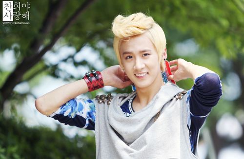 zih1005's profile picture. 울산 97 비공식 엔젤입니다/ 틴탑♥백퍼센트♥/(라벤더팸~♥)(칸쵸팸) 소현이내여자☞☜☞☜