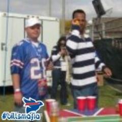 I played Andre Reed in Beer Pong... and beat him 5x straight! Then he signed the table