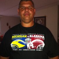 Chris (@darkight37) 's Twitter Profile