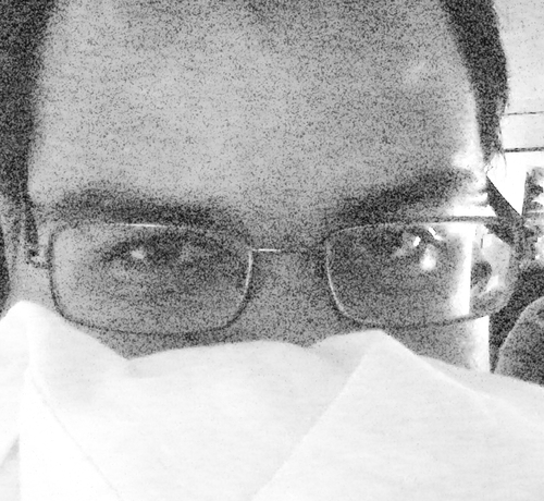Farmacéutico, Inventando - Estudiando - Durmiendo. ברח השם