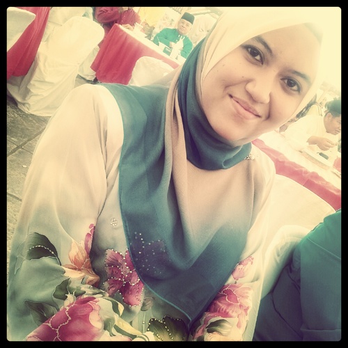 A postgraduate student. A full time dreamer.
