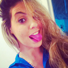 A menina mais romântica do twitter ∞
