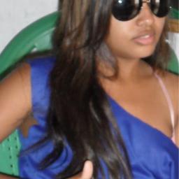 -Poor Fora a Garota Que muitos Julgam; Poor Dentro a Mulher Que Poucos Conhecem;* '