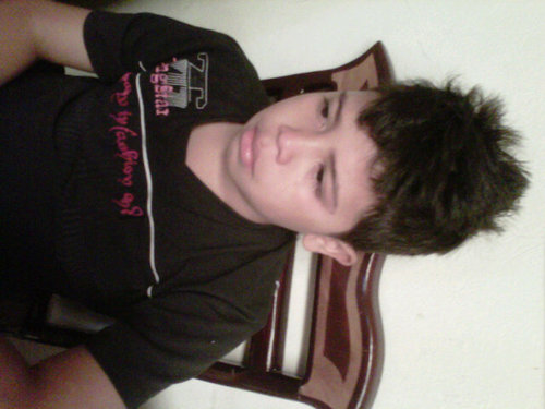 Yo soy facil les voy a caer bn (y)