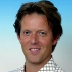 Fanaccount van Emile. Presentator Sport 1, analist bij Voetbal International en Italië liefhebber. Soms flauw en niet grappig. Vaak moeilijk te vatten. #NF=NFB