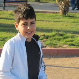 Hayal etmekte güzeldir ama önemi olan yaşamak.Daha çok yaşamayı seviyorum hayal kurmayı değil... Onun dışınca eğlenceli biriyim hayatı da çok ciddiye almıyorum.