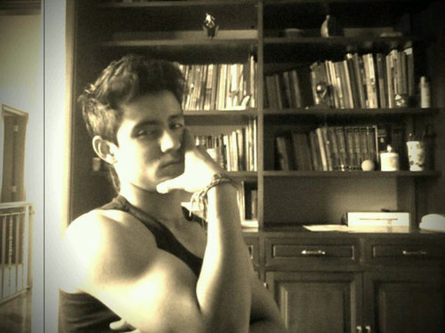 Disfruta la vida ... puede ser corta ... BBM 28AA8E09 :)