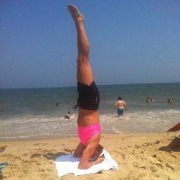 Registered Dietitian & CWO@corpwellness. Lover of headstands, healthy food, happy people. Living my healthiest & best life, no matter the age.