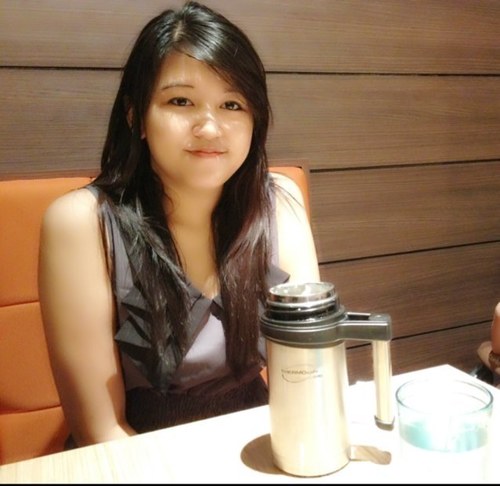 emcmoemyint's profile picture. Volution iN PubliC