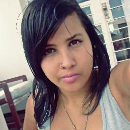“Pessoas passam, param, marcam, te esquecem e vão embora. Deus entra, restaura, fica e transforma.”  ∞